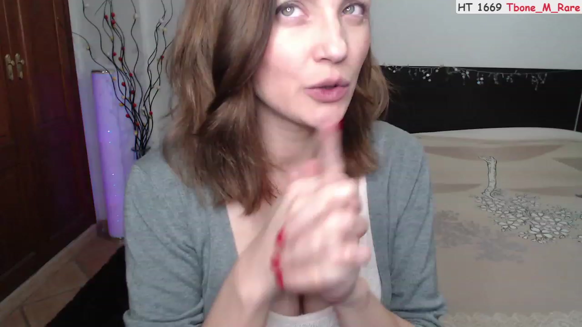 Gallery image thumbnail from Deeleerious's myfreecams stream on, 02/08/2023, 01:29 image 3 of 20