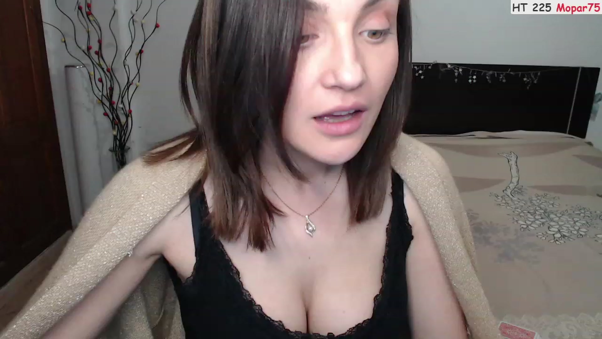 Gallery image thumbnail from Deeleerious's myfreecams stream on, 02/11/2023, 24:55 image 8 of 20