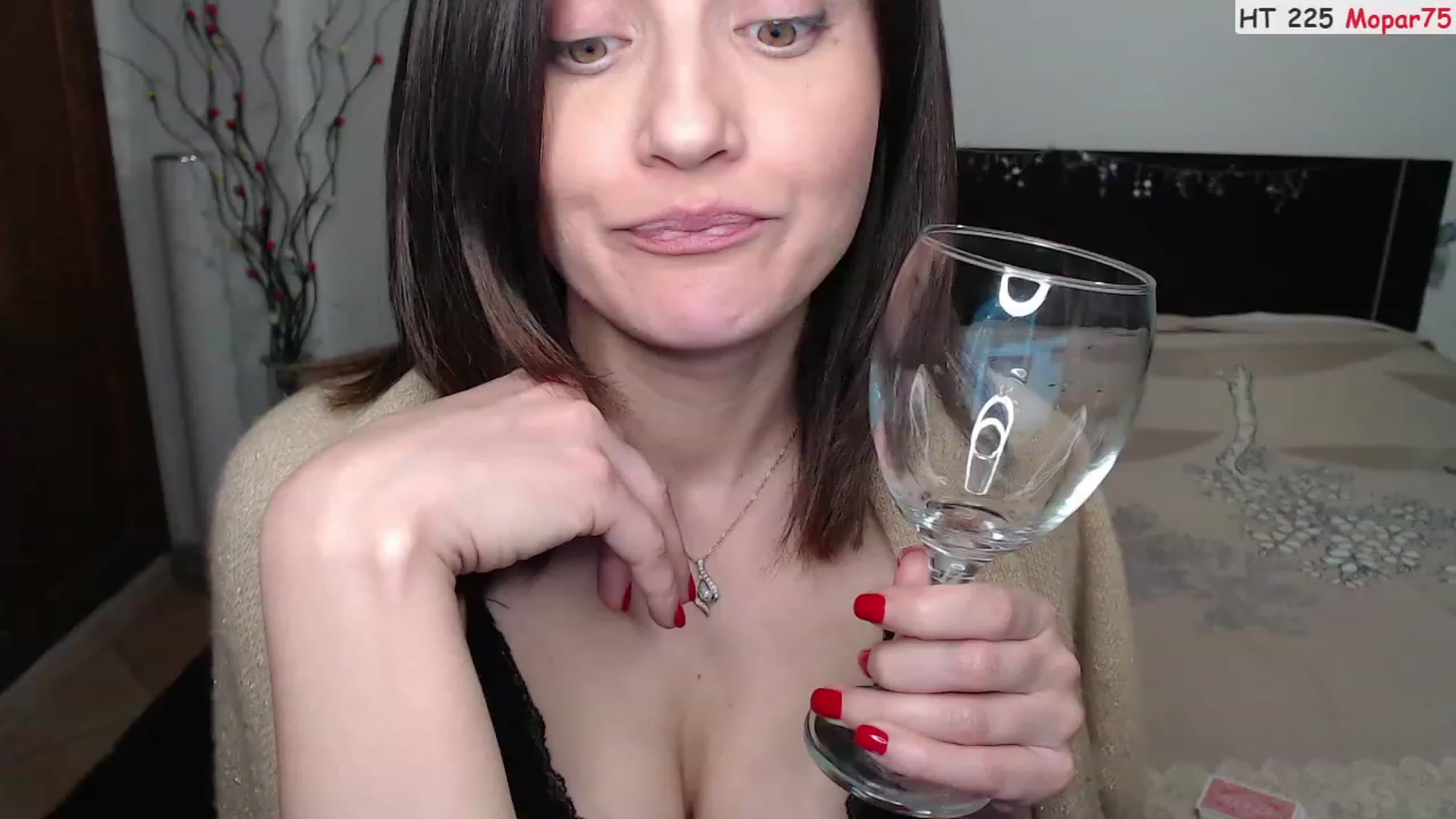 Gallery image thumbnail from Deeleerious's myfreecams stream on, 02/11/2023, 24:55 image 10 of 20