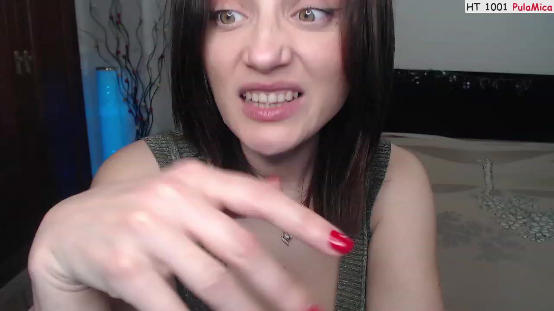 Gallery image thumbnail from Deeleerious's myfreecams stream on, 02/12/2023, 01:37 image 3 of 20