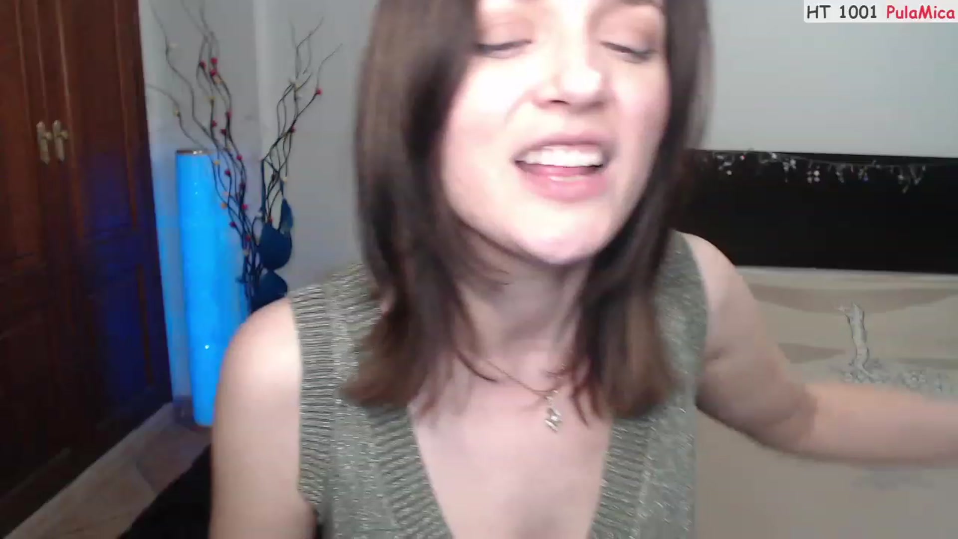 Gallery image thumbnail from Deeleerious's myfreecams stream on, 02/12/2023, 02:10 image 16 of 20