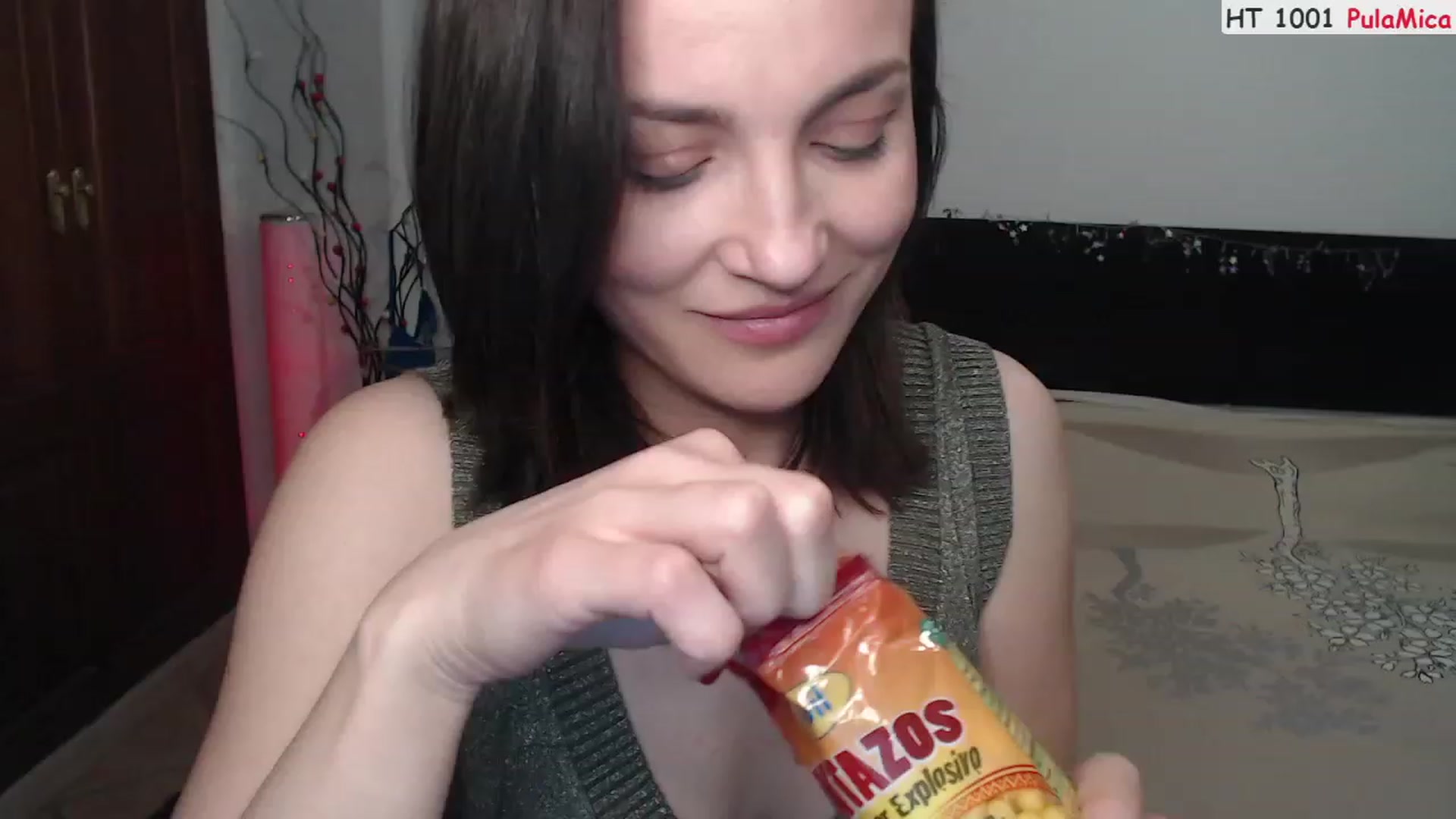 Gallery image thumbnail from Deeleerious's myfreecams stream on, 02/12/2023, 02:10 image 1 of 20