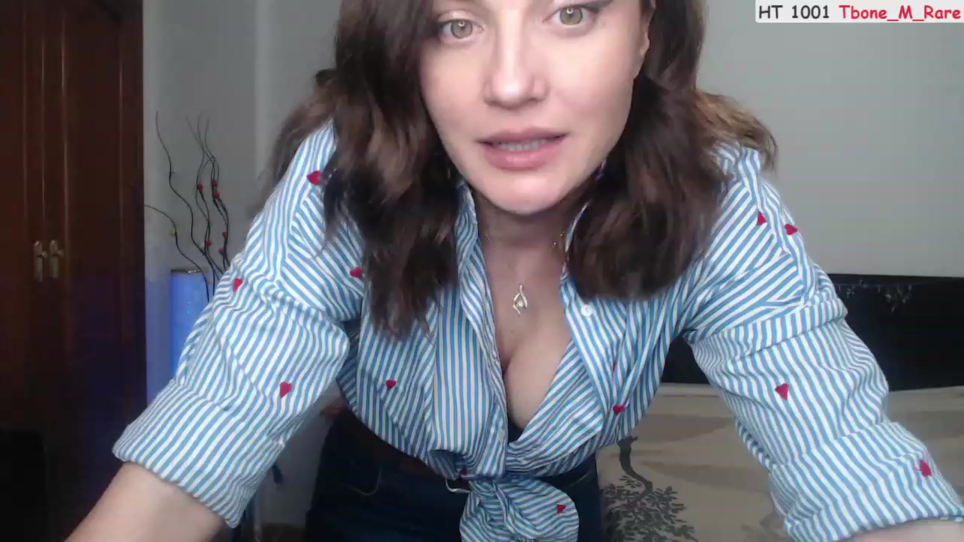 Gallery image thumbnail from Deeleerious's myfreecams stream on, 02/15/2023, 24:02 image 6 of 20