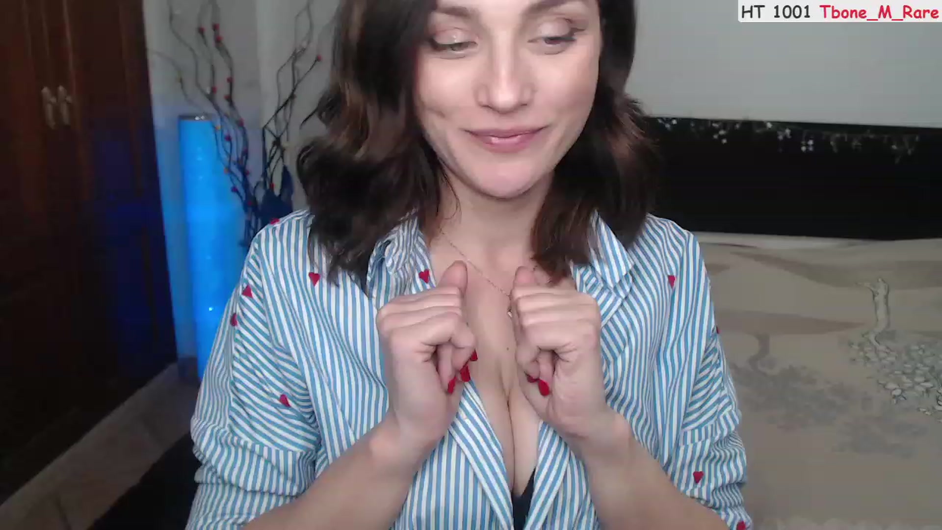 Gallery image thumbnail from Deeleerious's myfreecams stream on, 02/15/2023, 24:56 image 2 of 20