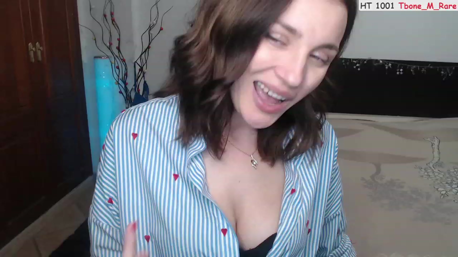 Gallery image thumbnail from Deeleerious's myfreecams stream on, 02/15/2023, 24:56 image 17 of 20