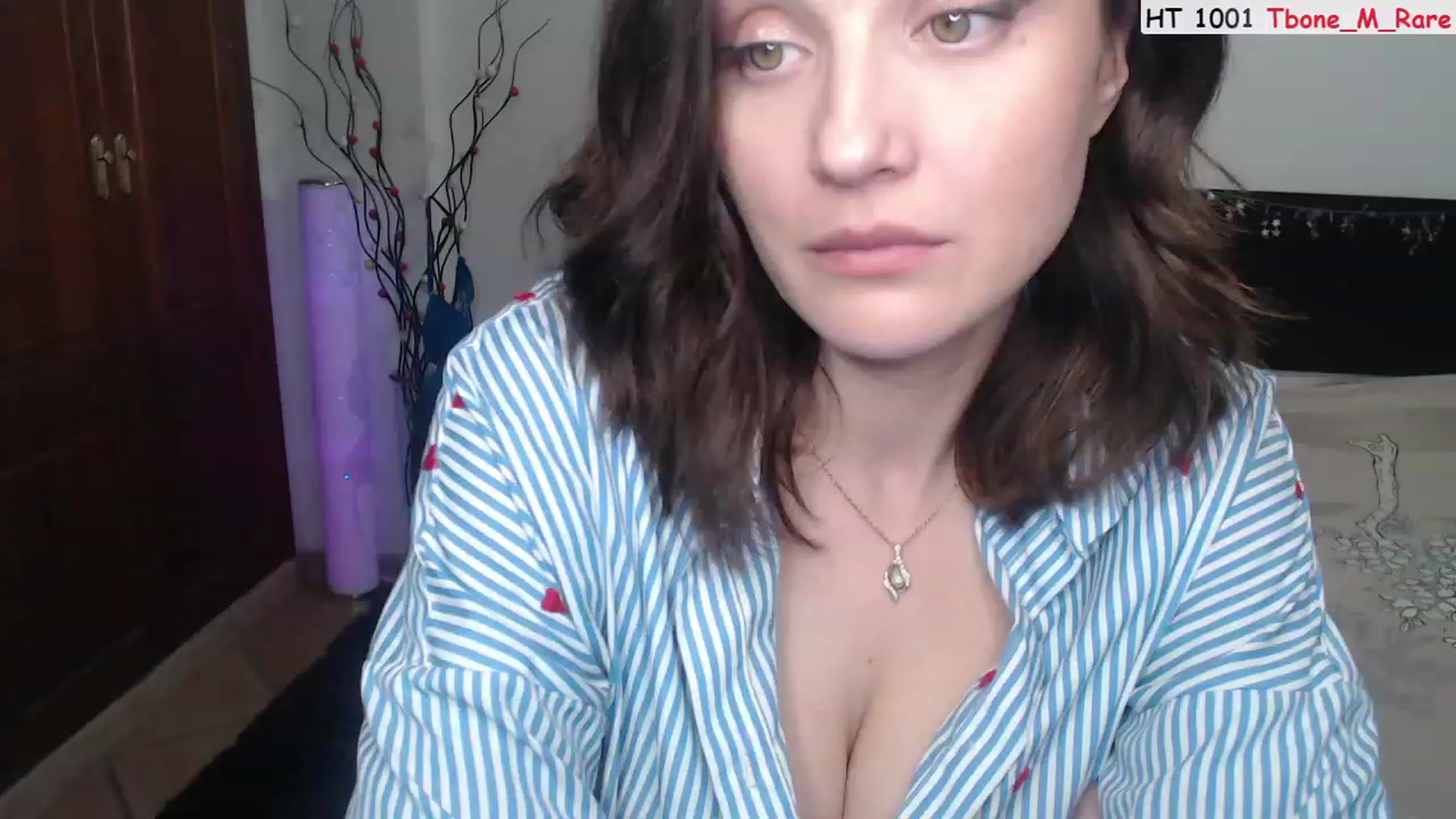 Gallery image thumbnail from Deeleerious's myfreecams stream on, 02/15/2023, 24:56 image 14 of 20