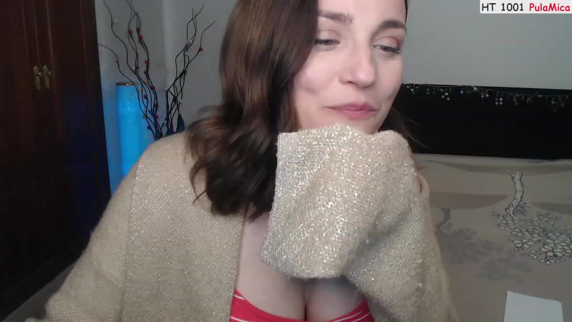 Gallery image thumbnail from Deeleerious's myfreecams stream on, 02/18/2023, 01:20 image 6 of 20