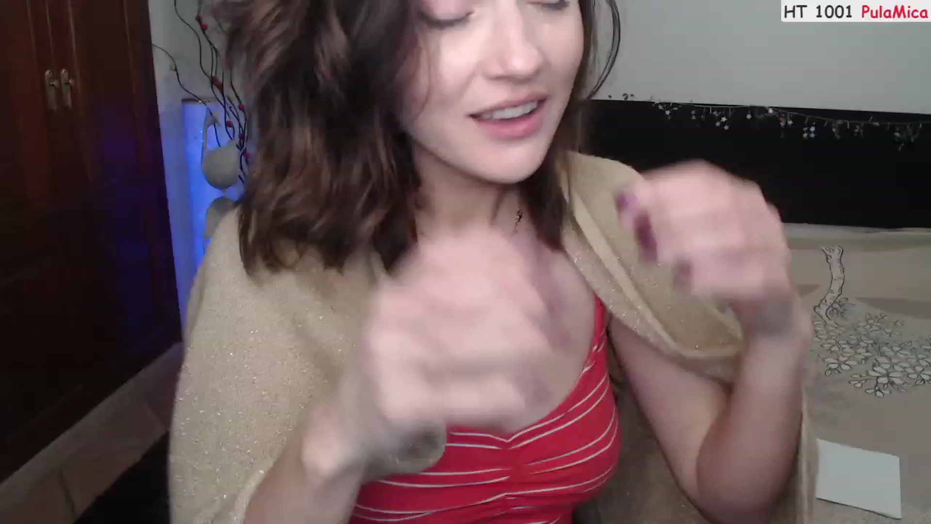 Gallery image thumbnail from Deeleerious's myfreecams stream on, 02/18/2023, 01:20 image 15 of 20