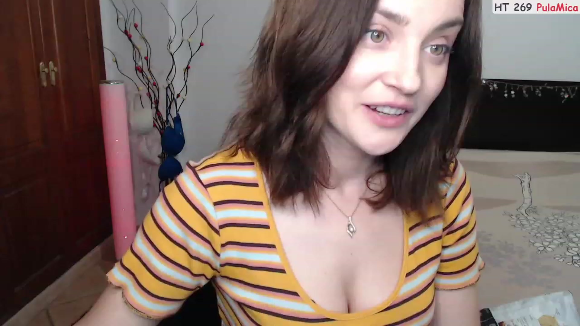 Gallery image thumbnail from Deeleerious's myfreecams stream on, 02/20/2023, 01:17 image 4 of 20