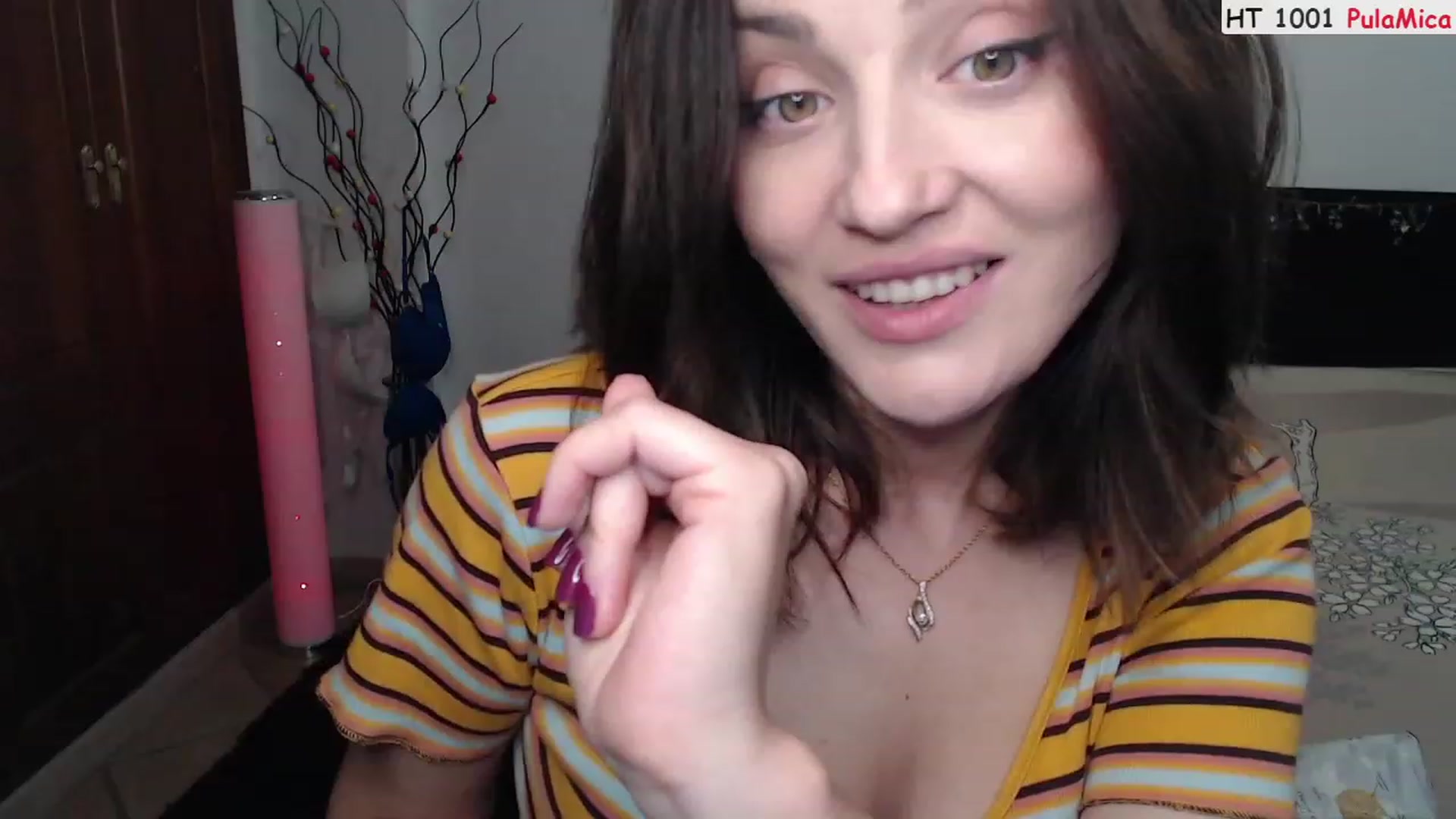 Gallery image thumbnail from Deeleerious's myfreecams stream on, 02/20/2023, 01:17 image 16 of 20