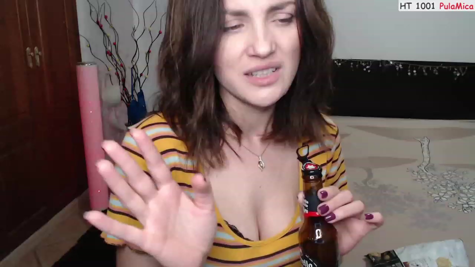 Gallery image thumbnail from Deeleerious's myfreecams stream on, 02/20/2023, 01:17 image 17 of 20