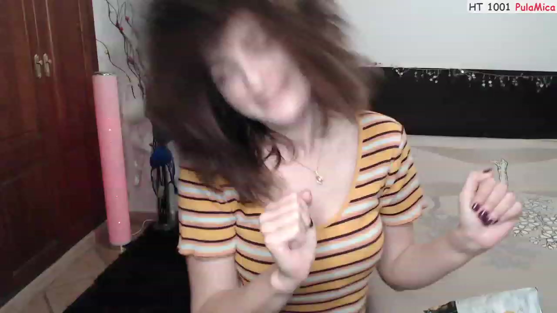 Gallery image thumbnail from Deeleerious's myfreecams stream on, 02/20/2023, 01:17 image 9 of 20