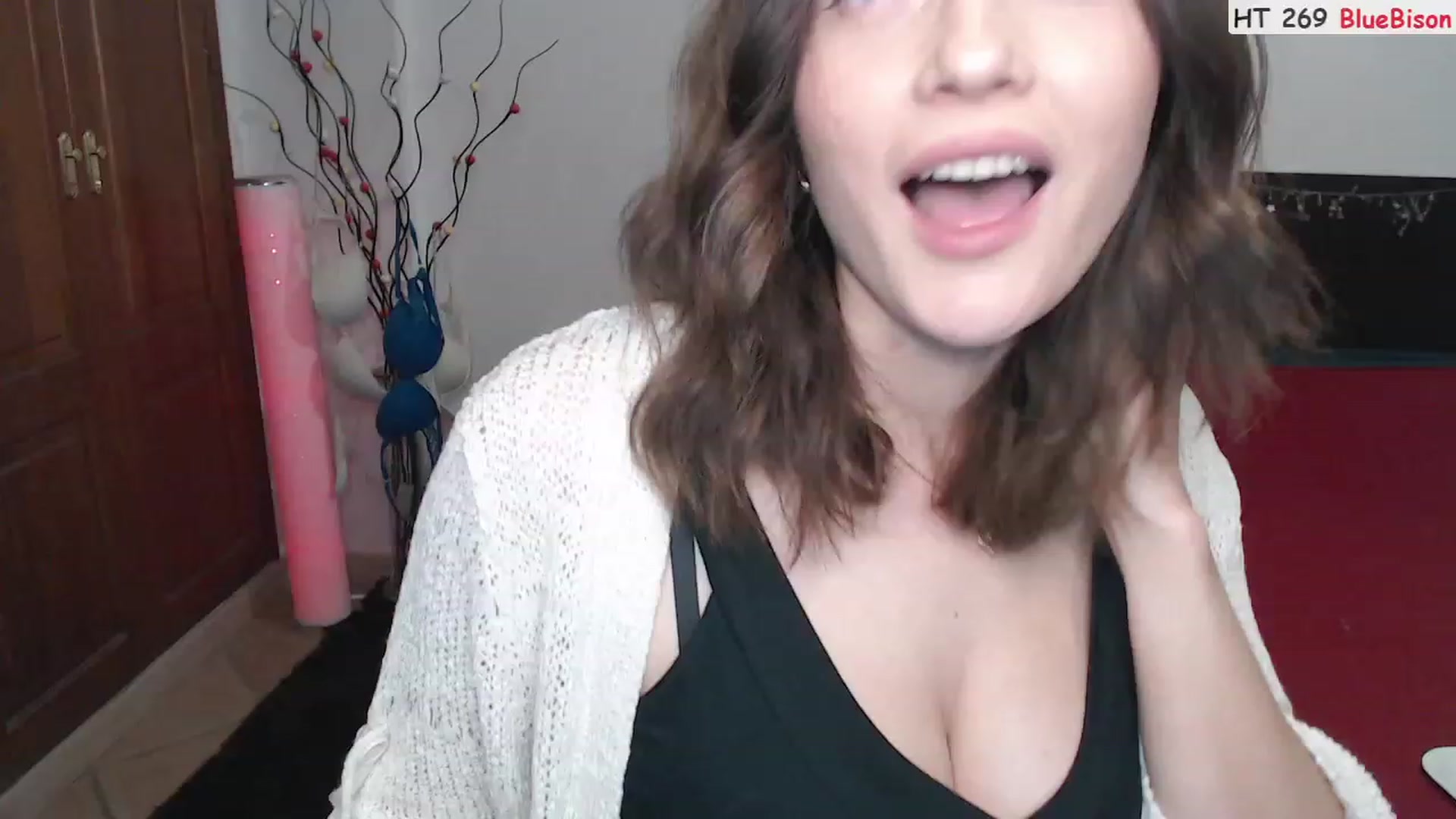 Gallery image thumbnail from Deeleerious's myfreecams stream on, 02/26/2023, 23:30 image 19 of 20