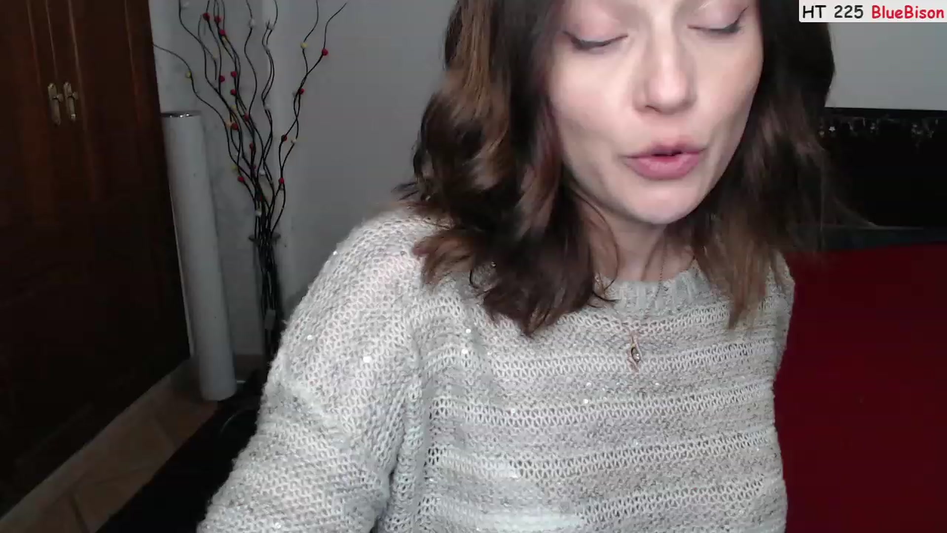 Gallery image thumbnail from Deeleerious's myfreecams stream on, 03/01/2023, 24:37 image 1 of 20