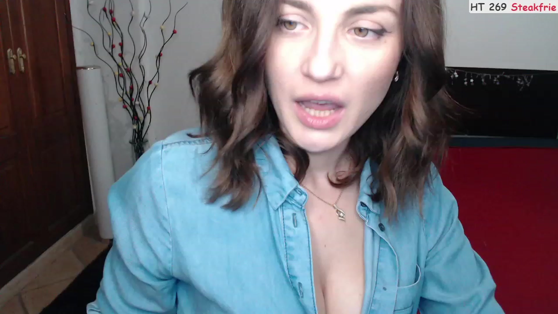 Gallery image thumbnail from Deeleerious's myfreecams stream on, 03/04/2023, 24:31 image 11 of 20