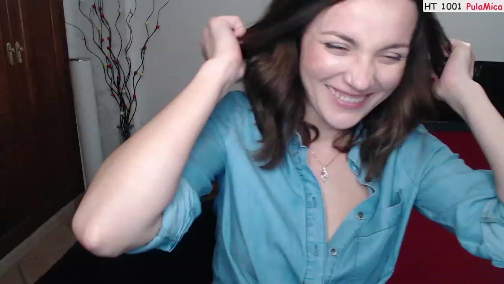 Gallery image thumbnail from Deeleerious's myfreecams stream on, 03/04/2023, 24:31 image 13 of 20