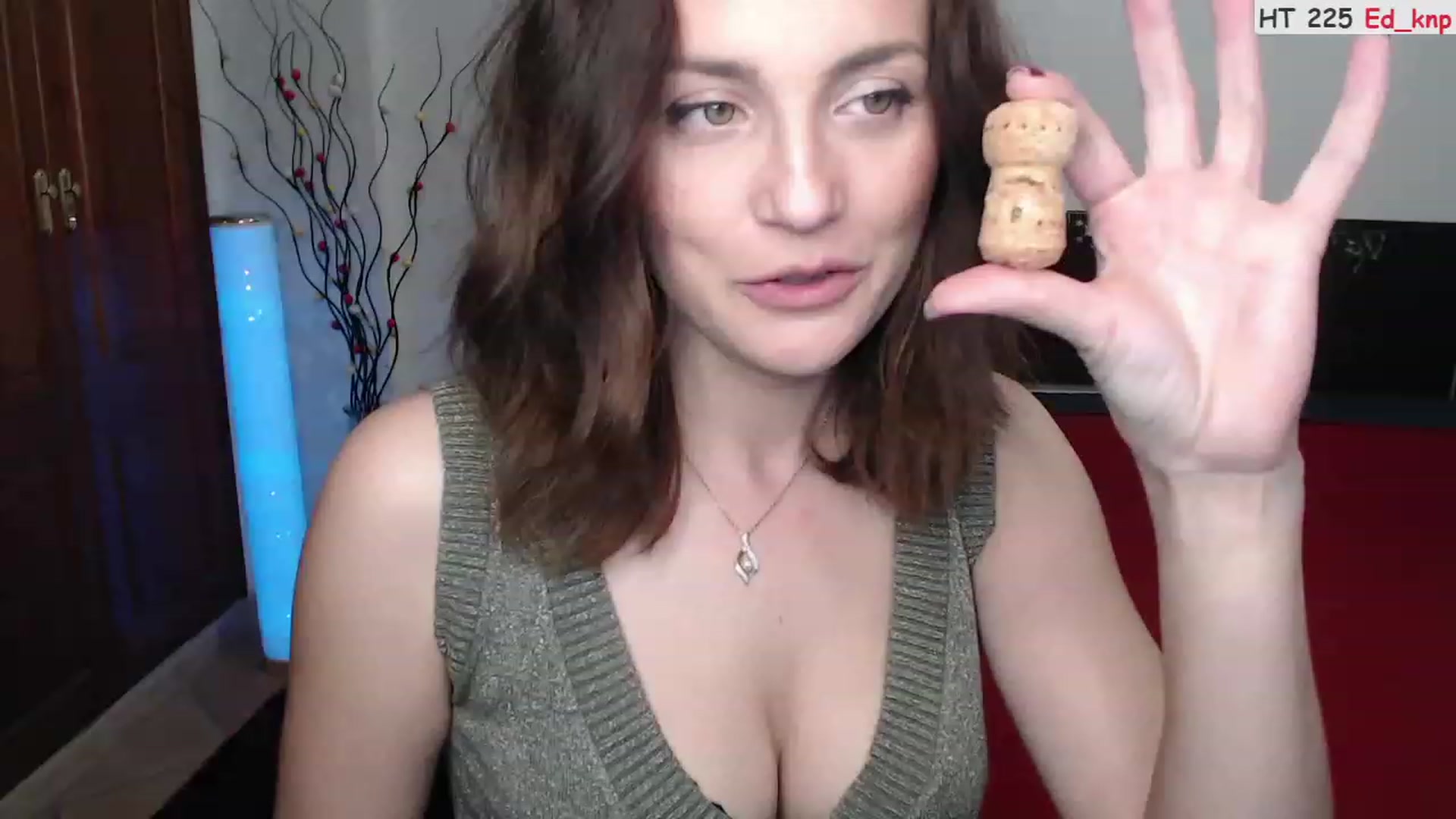 Gallery image thumbnail from Deeleerious's myfreecams stream on, 03/08/2023, 24:02 image 1 of 20