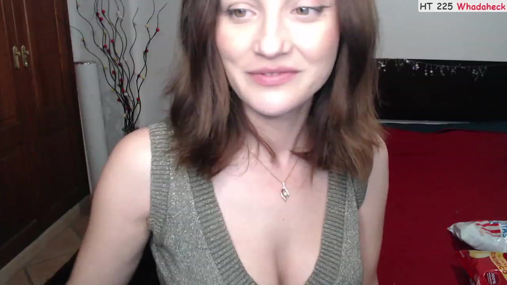 Gallery image thumbnail from Deeleerious's myfreecams stream on, 03/10/2023, 23:27 image 9 of 20