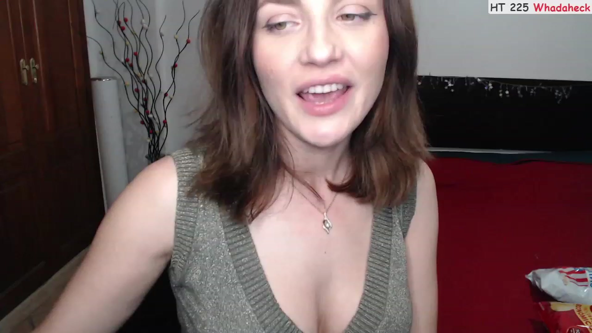 Gallery image thumbnail from Deeleerious's myfreecams stream on, 03/10/2023, 23:27 image 19 of 20