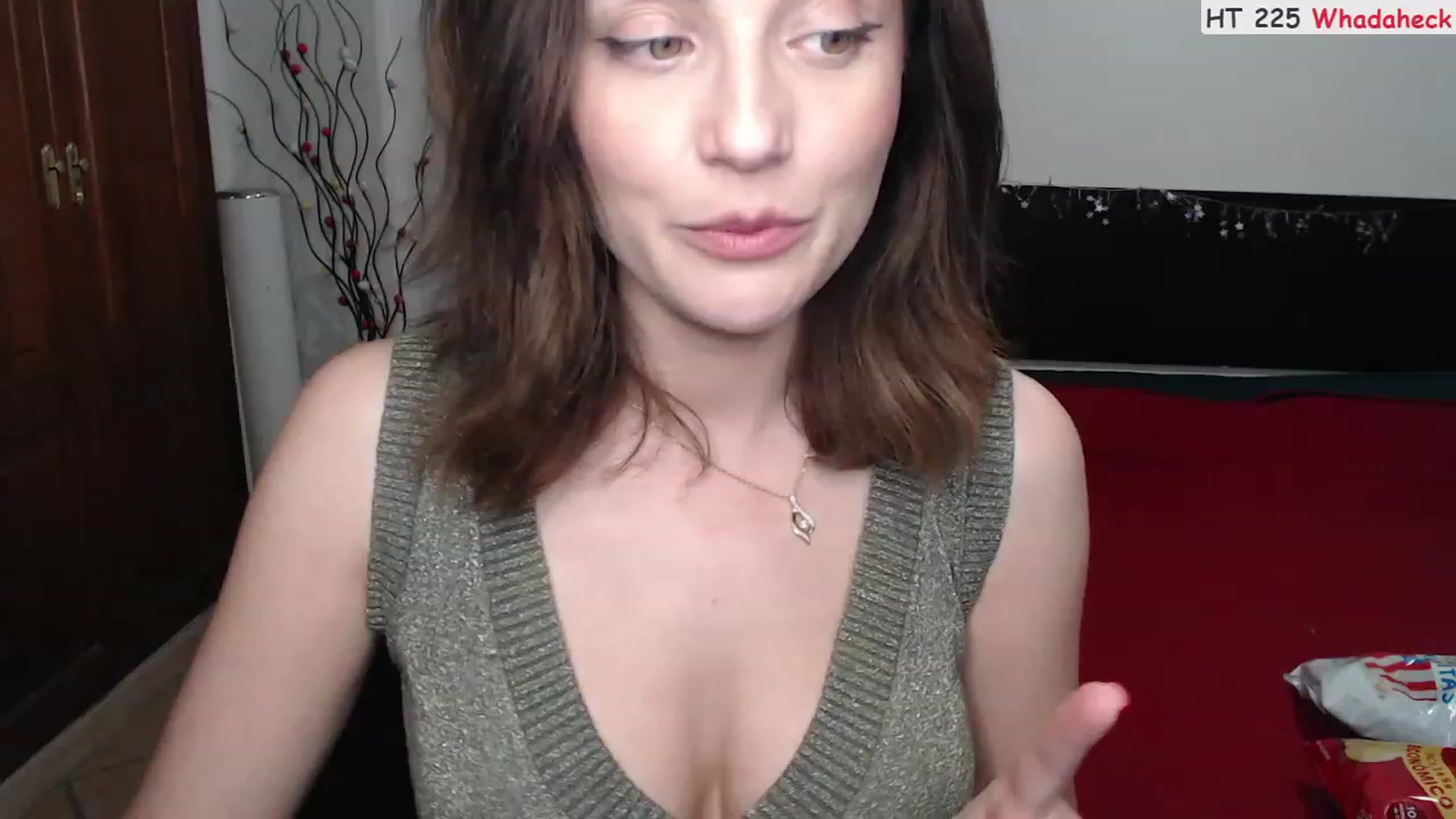 Gallery image thumbnail from Deeleerious's myfreecams stream on, 03/10/2023, 23:27 image 15 of 20