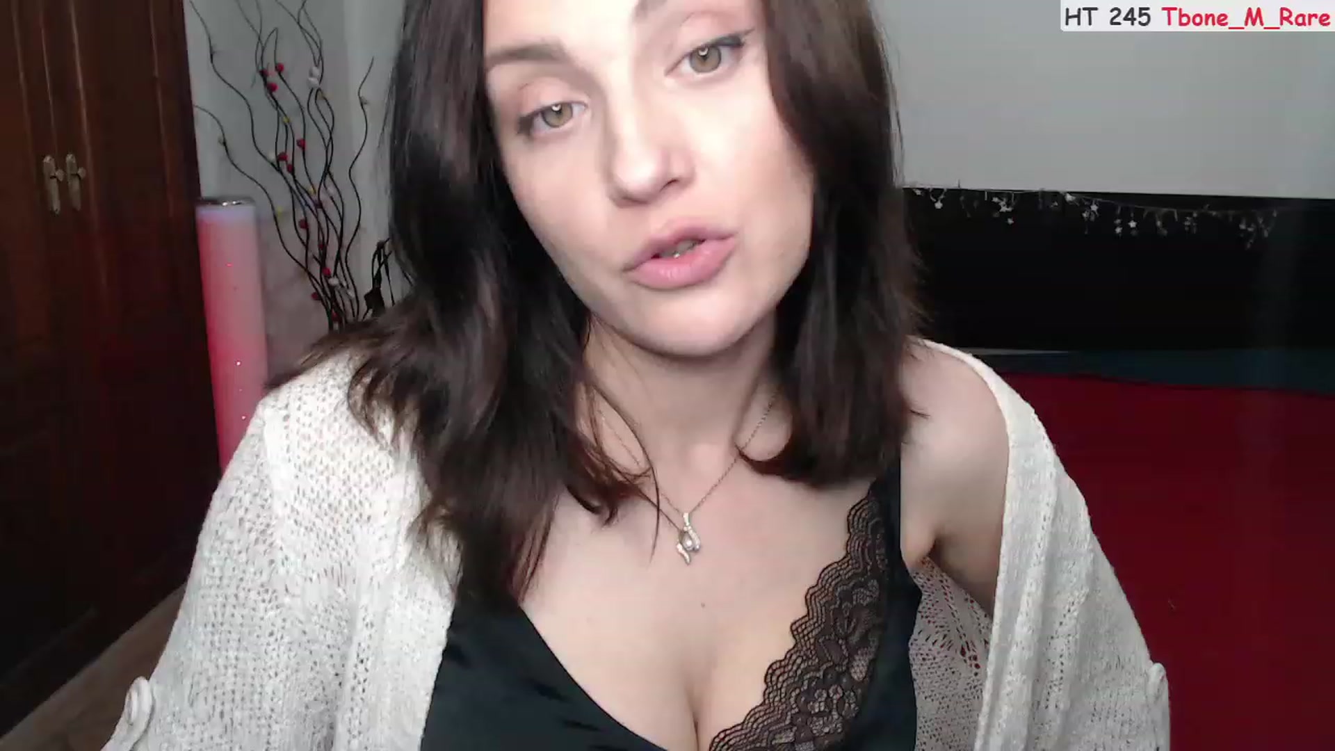 Gallery image thumbnail from Deeleerious's myfreecams stream on, 03/15/2023, 01:36 image 6 of 20