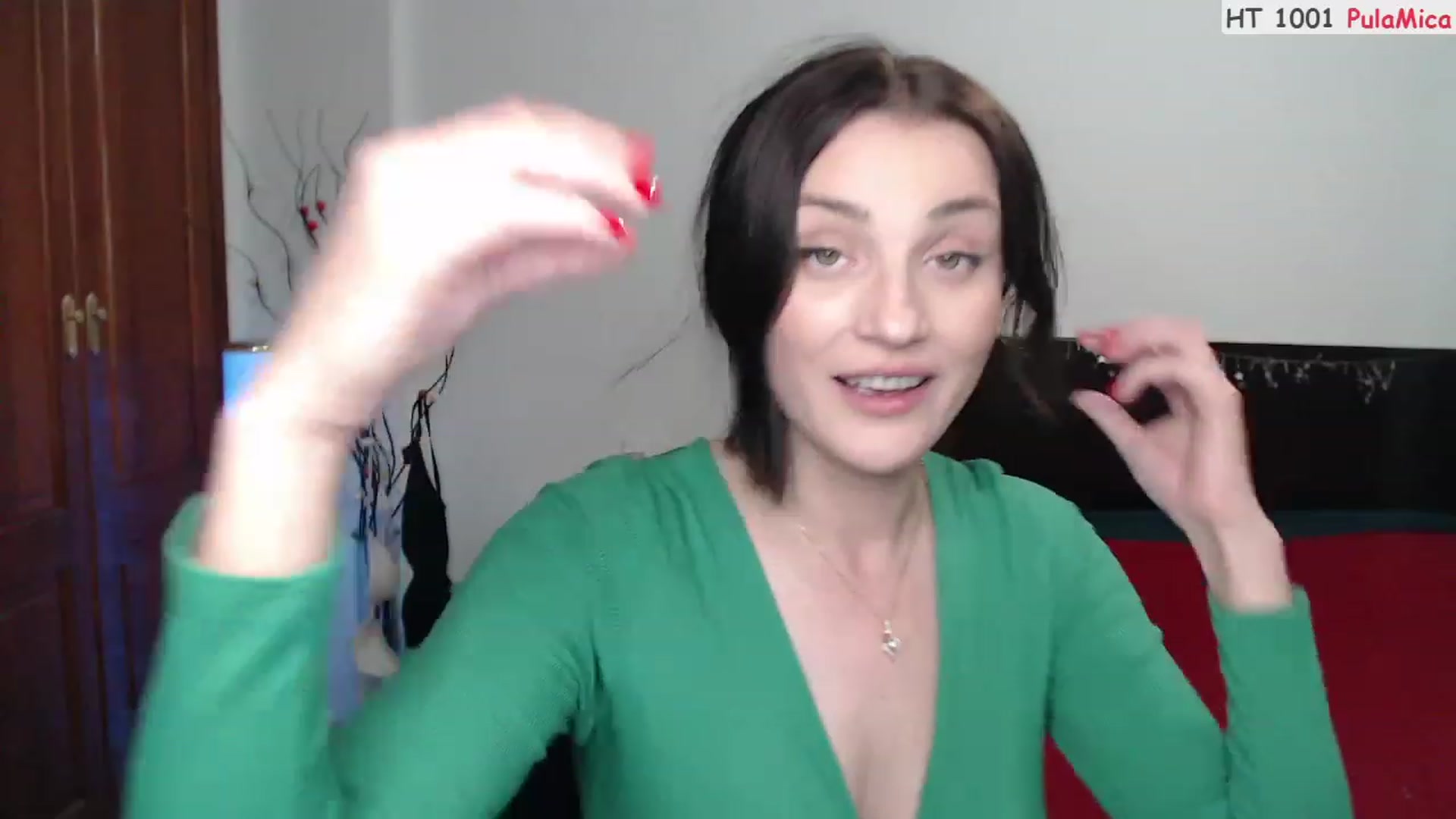 Gallery image thumbnail from Deeleerious's myfreecams stream on, 03/18/2023, 24:02 image 16 of 20