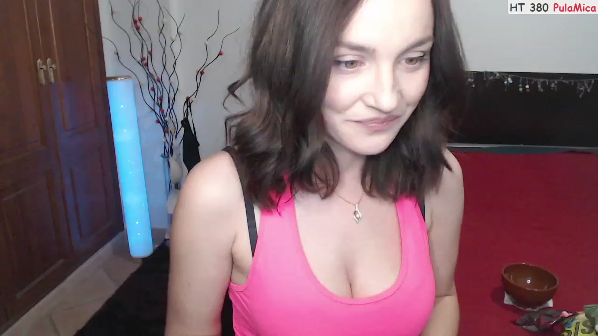 Gallery image thumbnail from Deeleerious's myfreecams stream on, 03/19/2023, 23:20 image 13 of 20