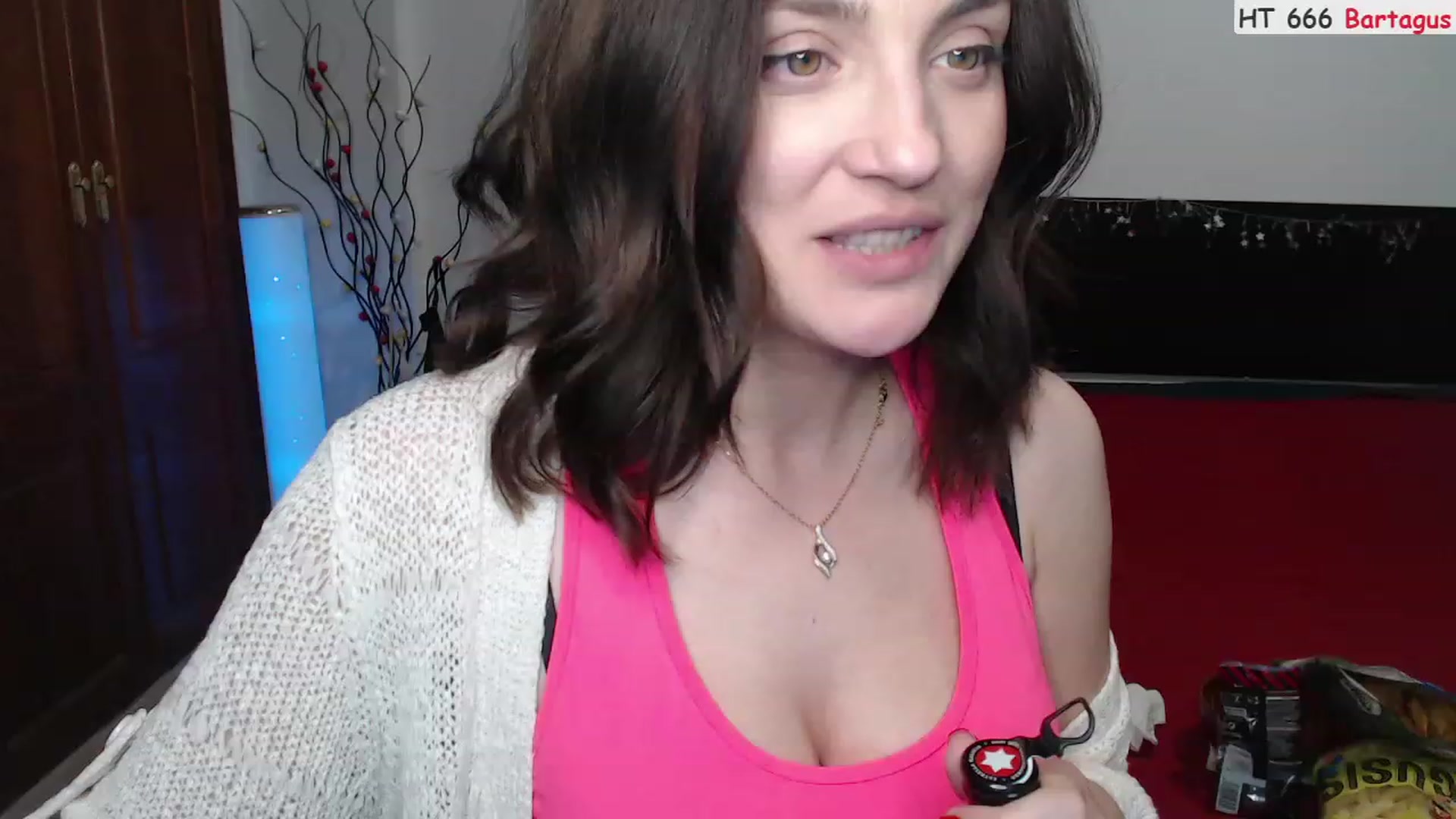 Gallery image thumbnail from Deeleerious's myfreecams stream on, 03/20/2023, 02:21 image 10 of 20