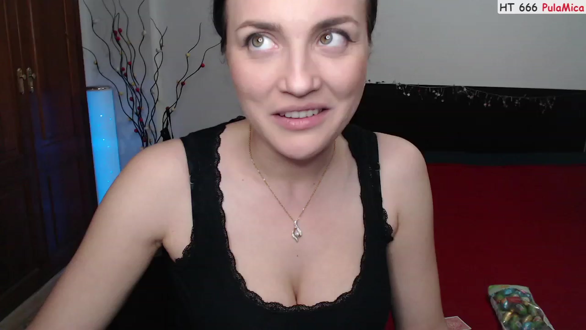 Gallery image thumbnail from Deeleerious's myfreecams stream on, 03/25/2023, 01:53 image 9 of 20