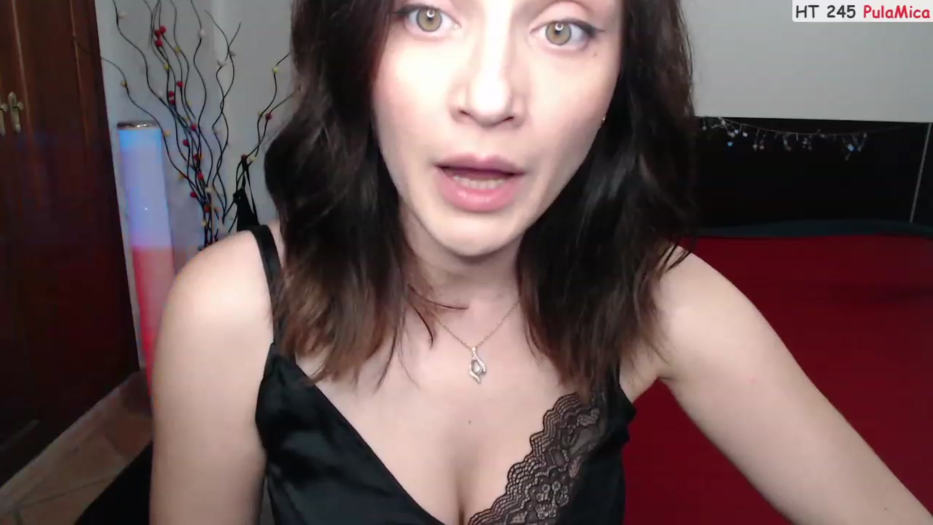 Gallery image thumbnail from Deeleerious's myfreecams stream on, 03/27/2023, 01:04 image 6 of 20