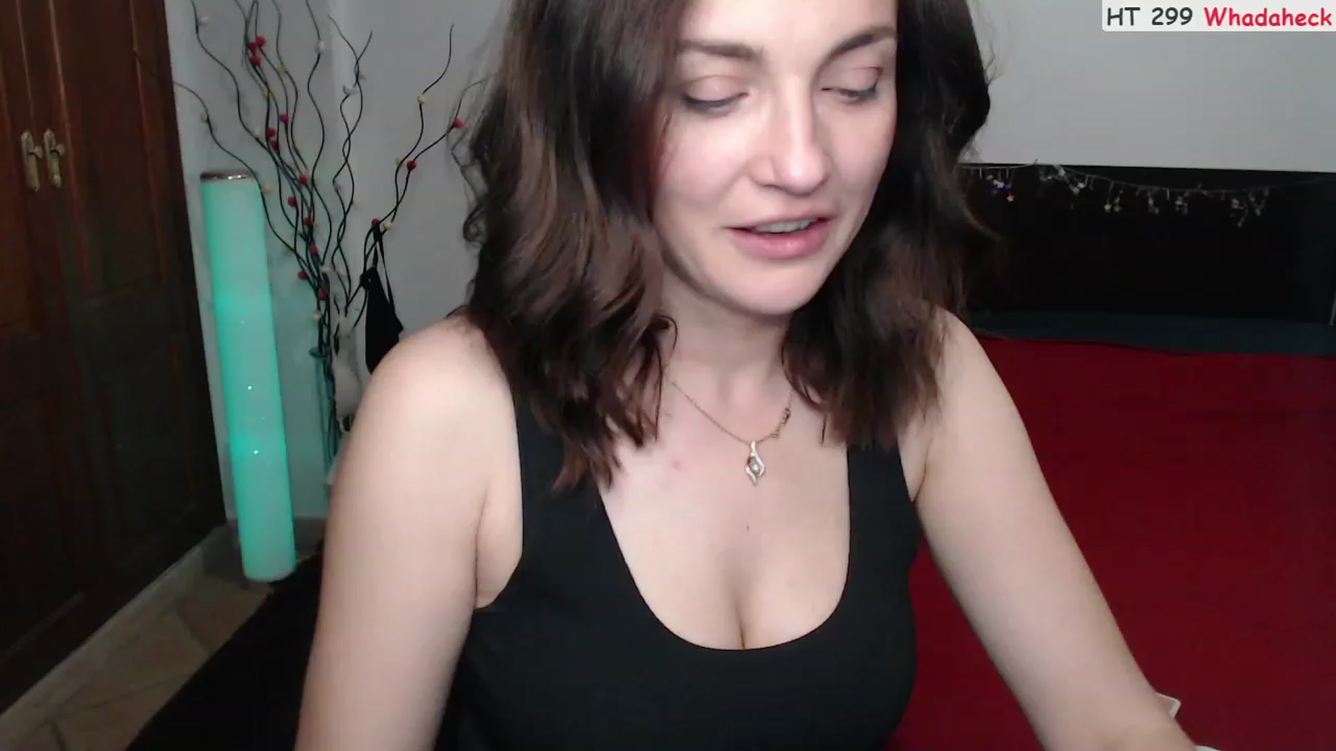 Gallery image thumbnail from Deeleerious's myfreecams stream on, 04/01/2023, 24:46 image 14 of 20