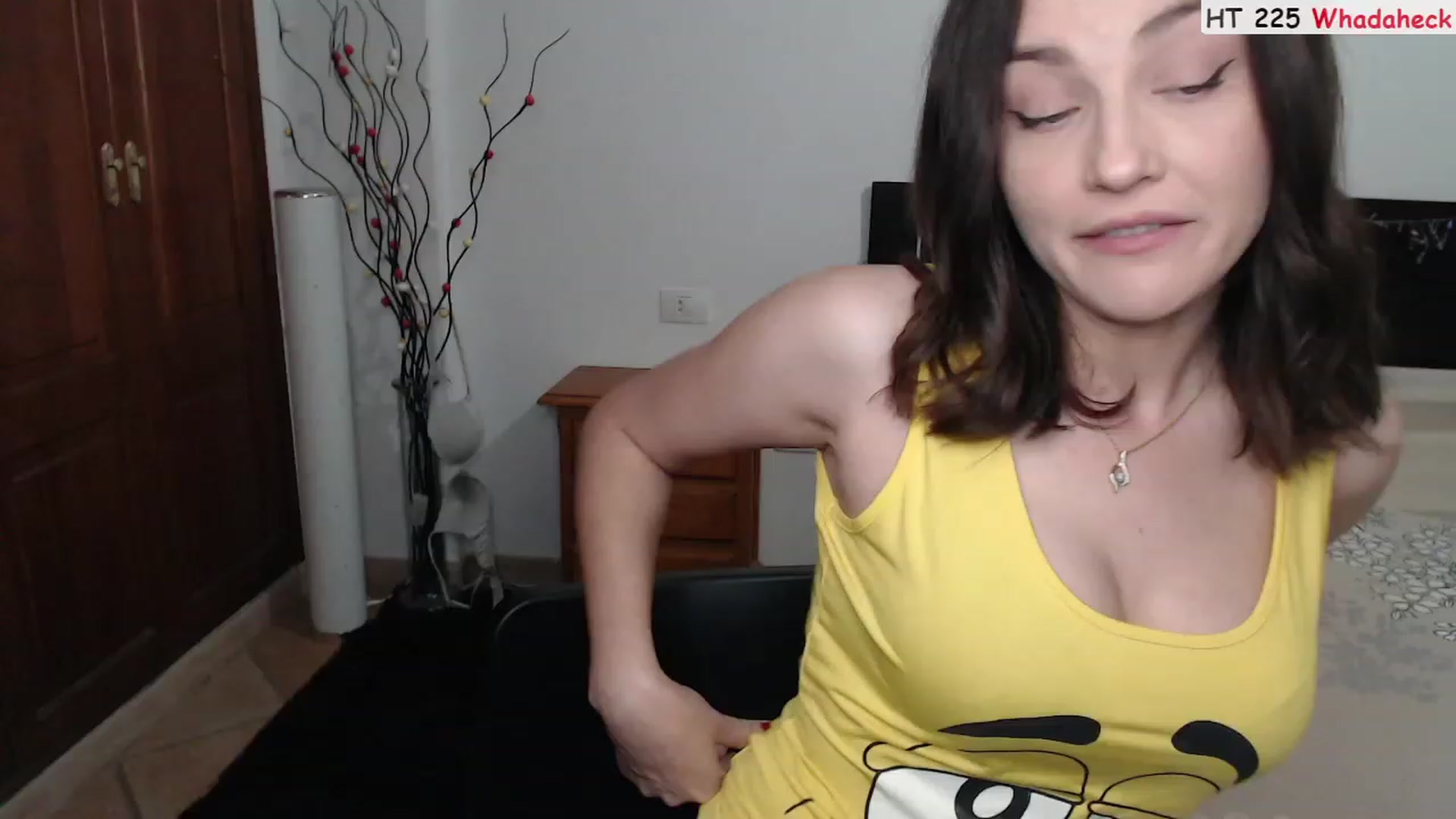 Gallery image thumbnail from Deeleerious's myfreecams stream on, 04/02/2023, 22:23 image 9 of 20