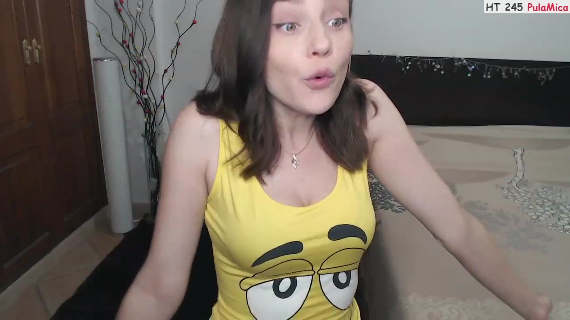 Gallery image thumbnail from Deeleerious's myfreecams stream on, 04/02/2023, 22:43 image 20 of 20
