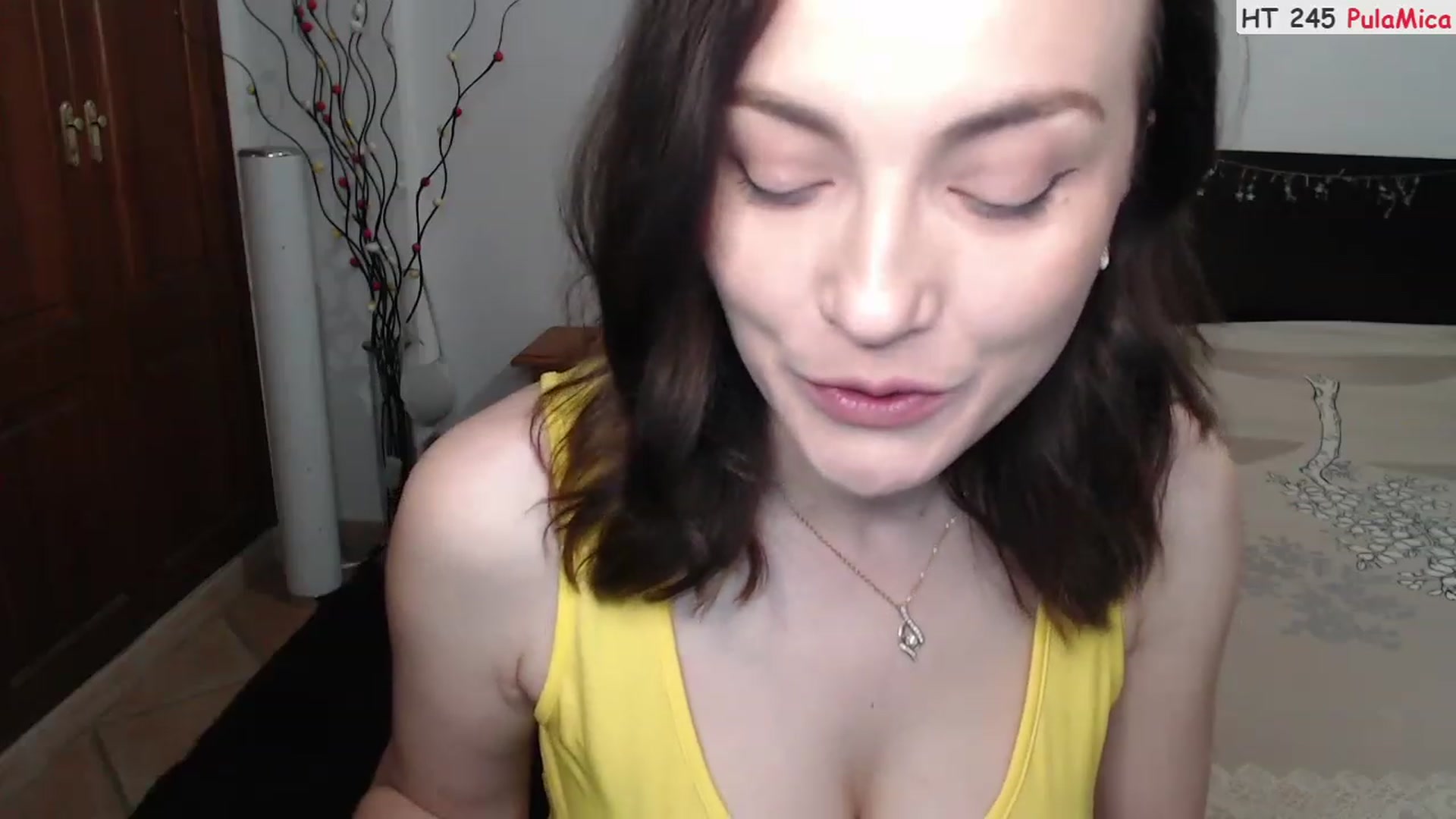 Gallery image thumbnail from Deeleerious's myfreecams stream on, 04/02/2023, 22:43 image 14 of 20