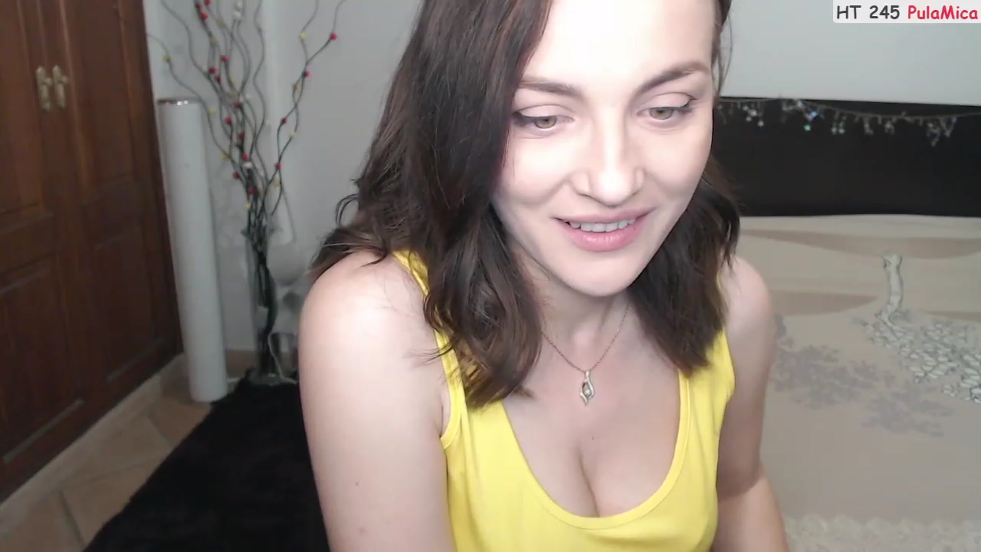 Gallery image thumbnail from Deeleerious's myfreecams stream on, 04/02/2023, 22:43 image 19 of 20