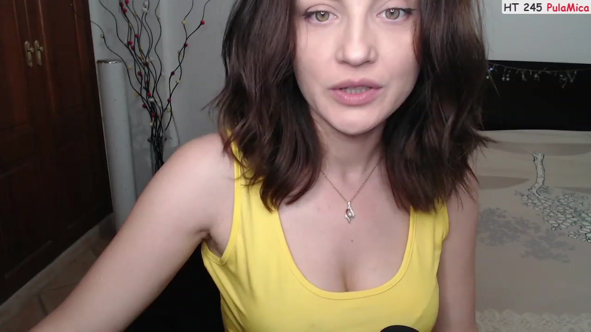 Gallery image thumbnail from Deeleerious's myfreecams stream on, 04/02/2023, 22:43 image 6 of 20
