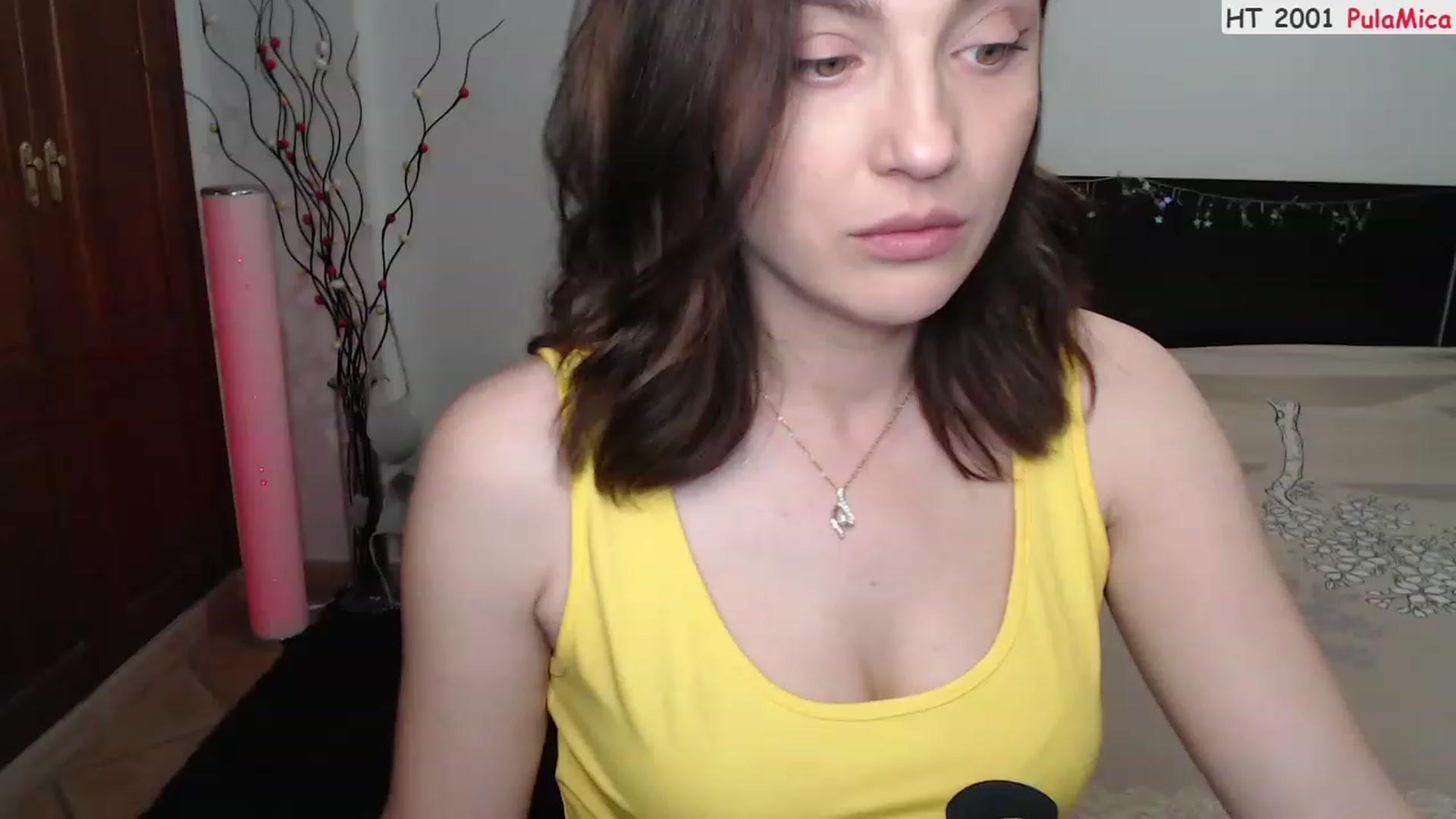 Gallery image thumbnail from Deeleerious's myfreecams stream on, 04/03/2023, 24:04 image 11 of 20