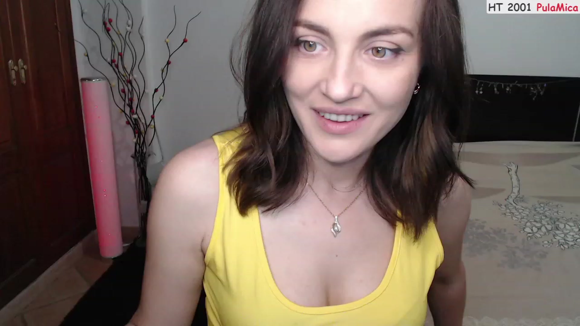 Gallery image thumbnail from Deeleerious's myfreecams stream on, 04/03/2023, 24:04 image 16 of 20