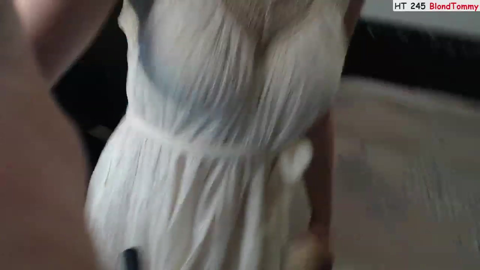 Gallery image thumbnail from Deeleerious's myfreecams stream on, 04/08/2023, 23:23 image 9 of 20