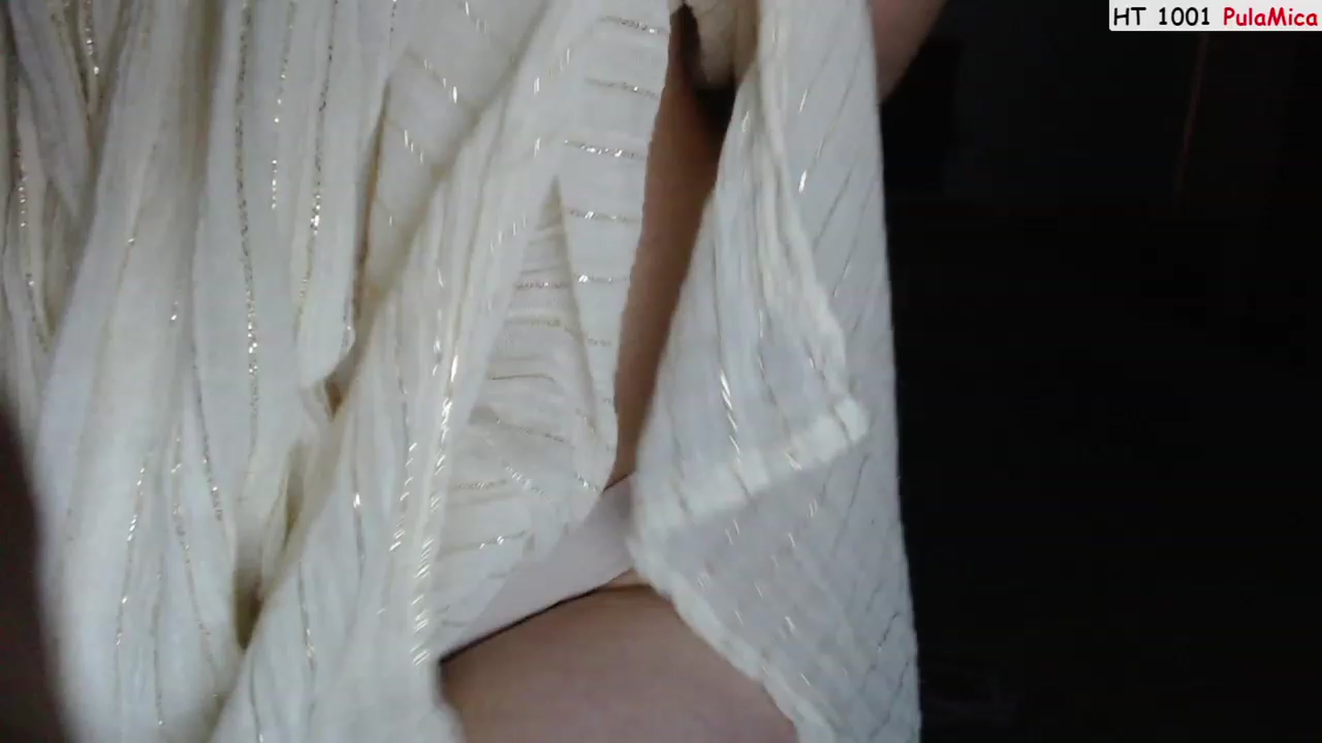 Gallery image thumbnail from Deeleerious's myfreecams stream on, 04/09/2023, 24:25 image 18 of 20
