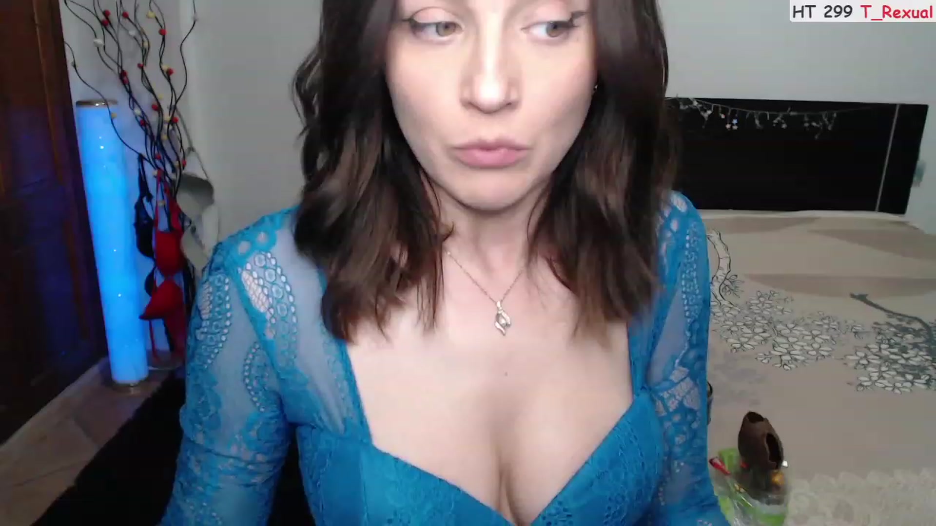 Gallery image thumbnail from Deeleerious's myfreecams stream on, 04/17/2023, 24:07 image 8 of 20