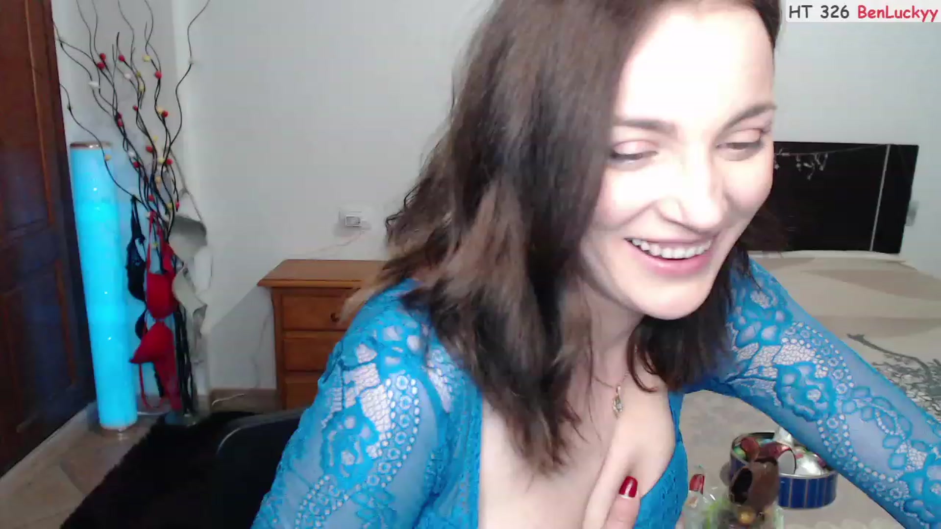 Gallery image thumbnail from Deeleerious's myfreecams stream on, 04/17/2023, 01:01 image 2 of 20