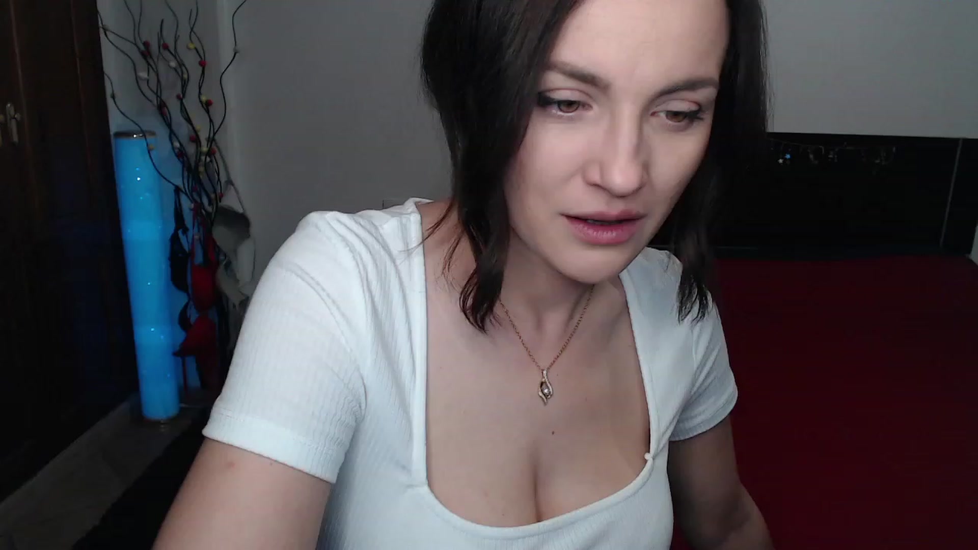 Gallery image thumbnail from Deeleerious's myfreecams stream on, 04/19/2023, 24:16 image 4 of 20