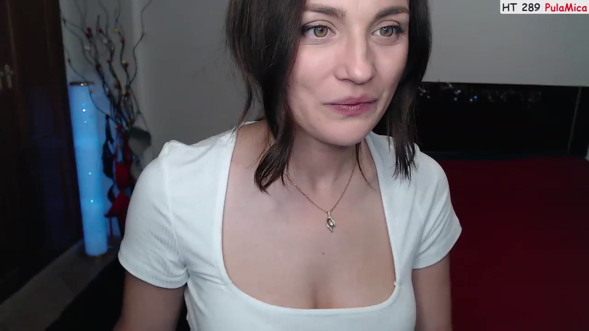 Gallery image thumbnail from Deeleerious's myfreecams stream on, 04/19/2023, 24:16 image 16 of 20