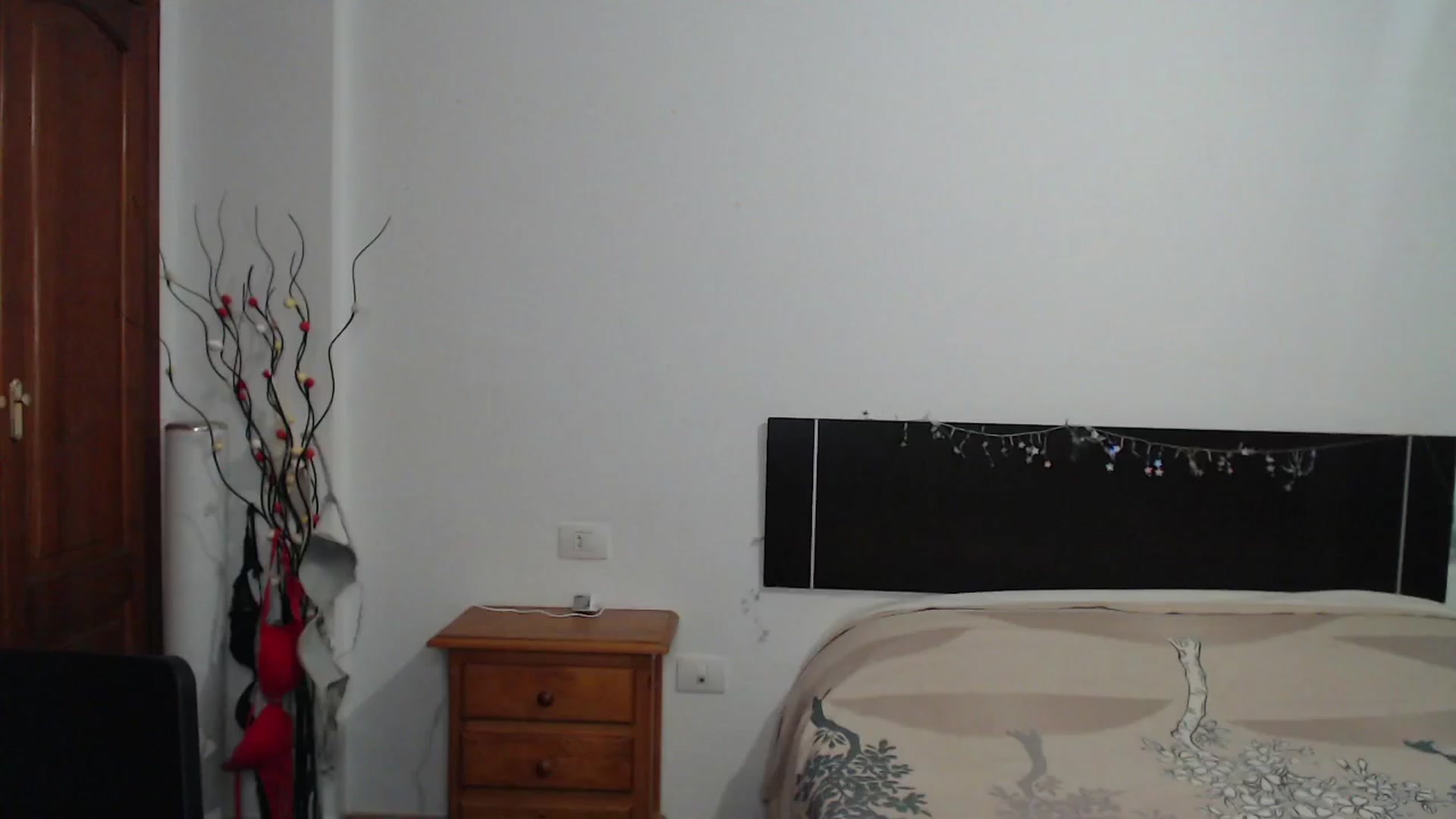 Gallery image thumbnail from Deeleerious's myfreecams stream on, 04/21/2023, 23:14 image 8 of 20