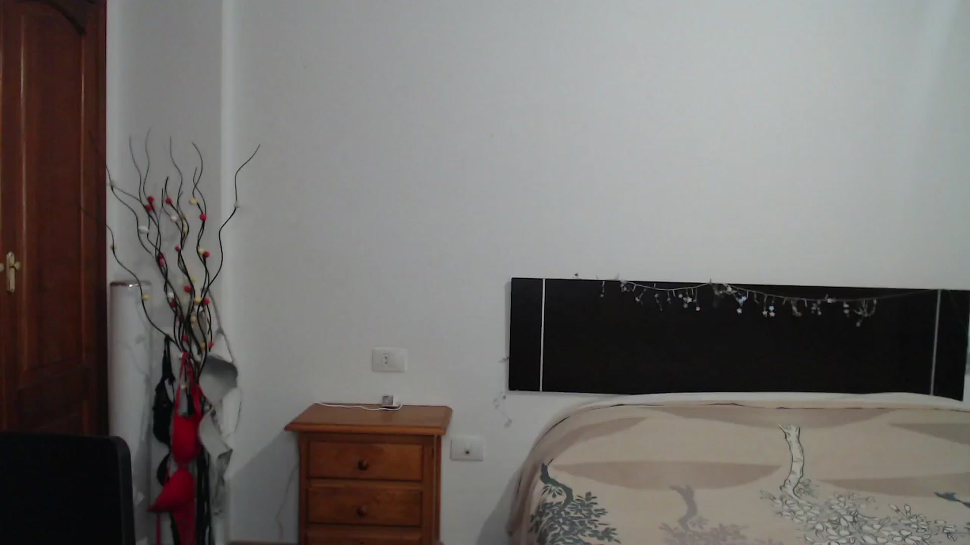 Gallery image thumbnail from Deeleerious's myfreecams stream on, 04/21/2023, 23:14 image 10 of 20
