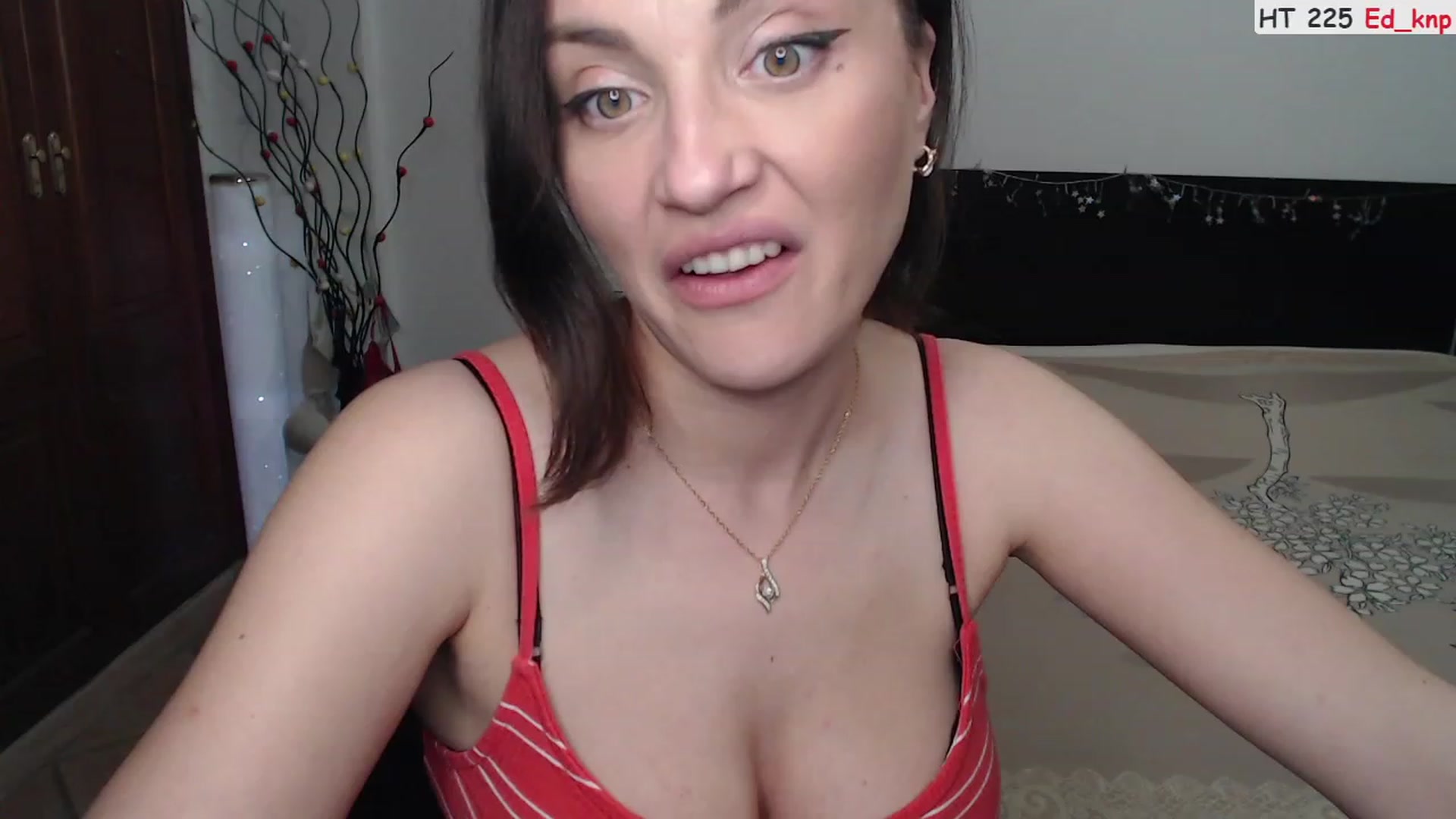 Gallery image thumbnail from Deeleerious's myfreecams stream on, 04/28/2023, 22:29 image 18 of 20