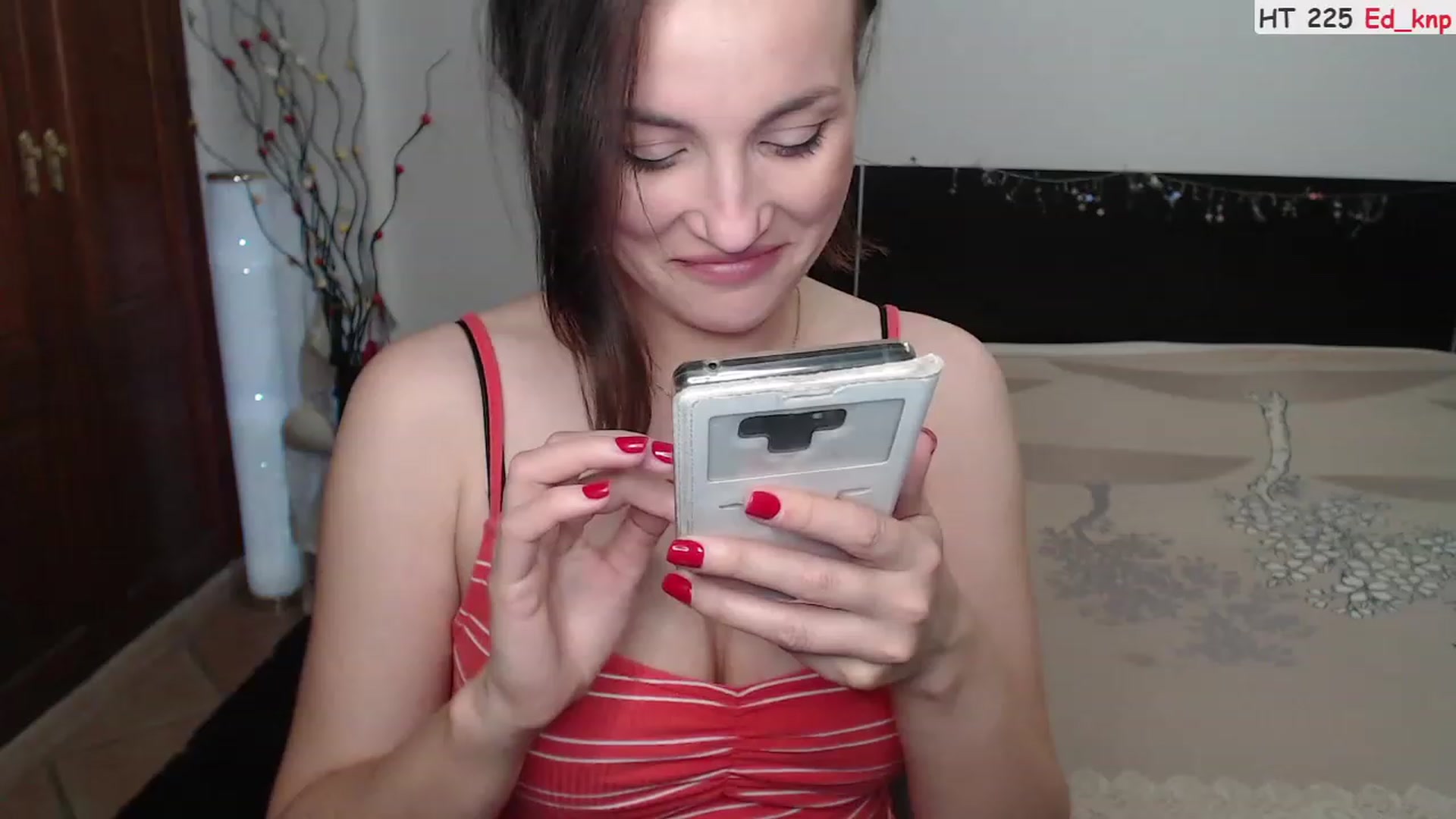 Gallery image thumbnail from Deeleerious's myfreecams stream on, 04/28/2023, 22:29 image 14 of 20