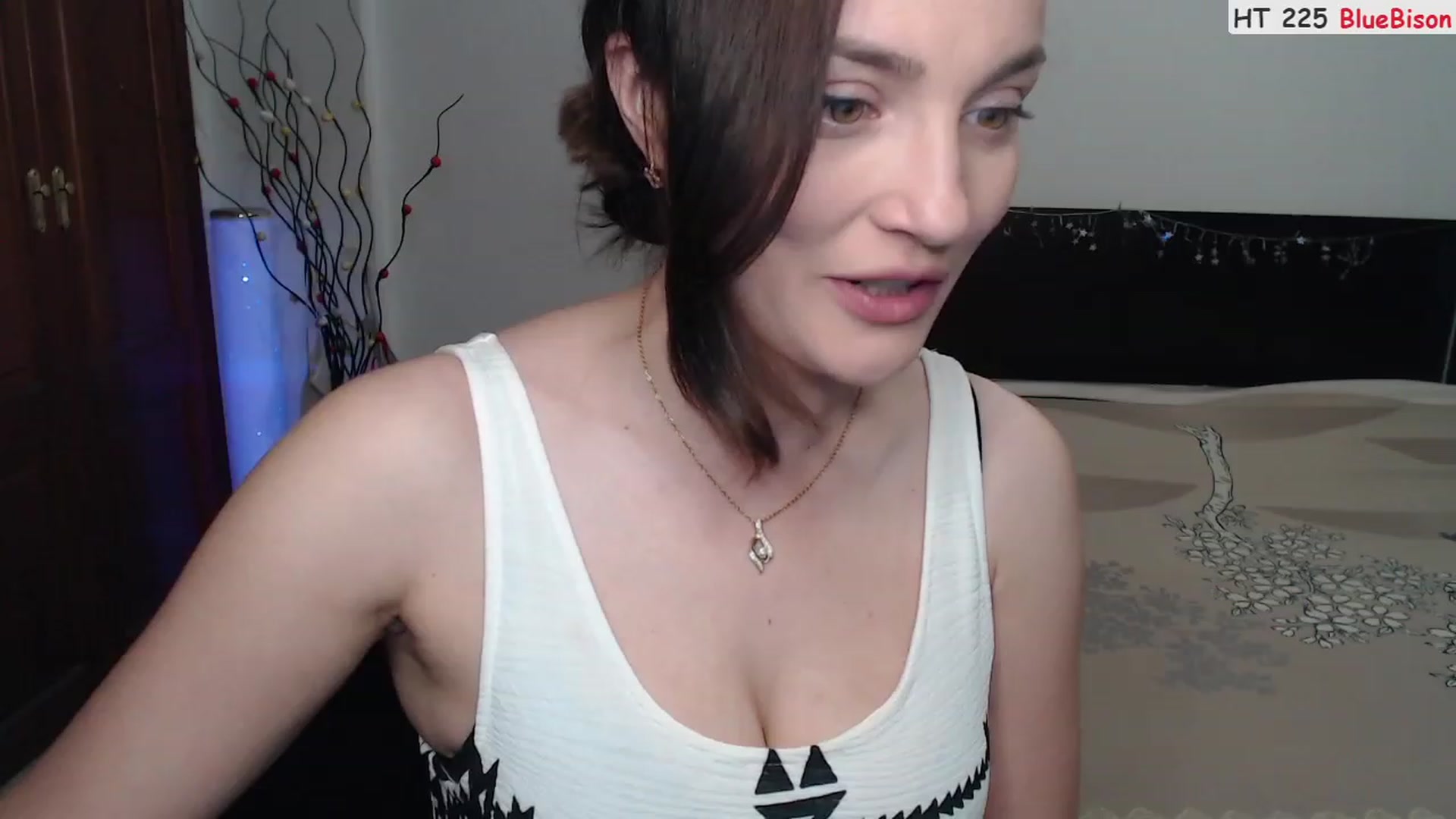 Gallery image thumbnail from Deeleerious's myfreecams stream on, 04/30/2023, 01:18 image 4 of 20
