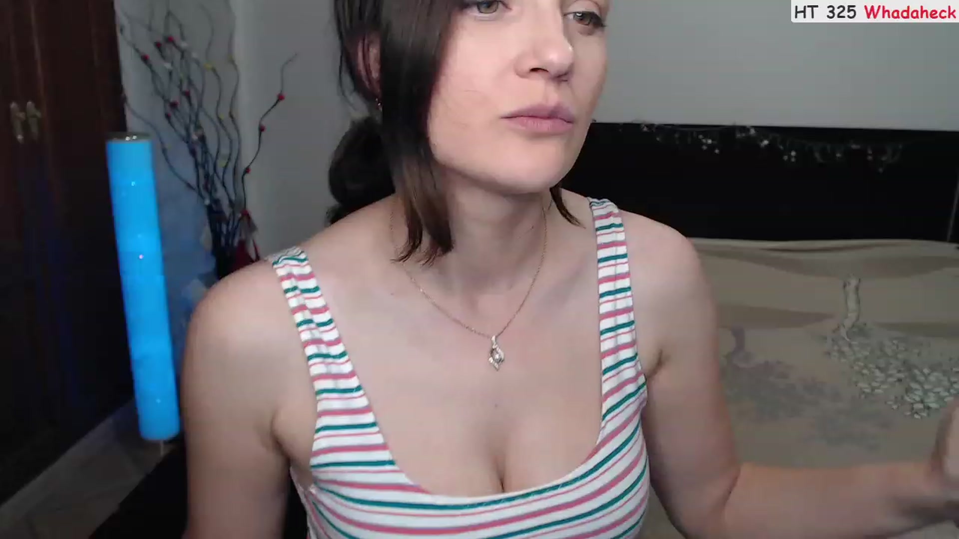 Gallery image thumbnail from Deeleerious's myfreecams stream on, 05/01/2023, 24:35 image 16 of 20